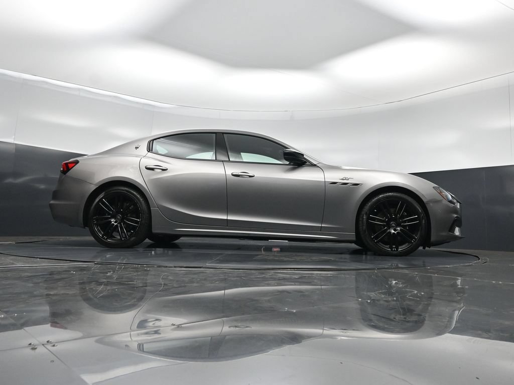 Used 2022 Maserati Ghibli GT RWD image 46
