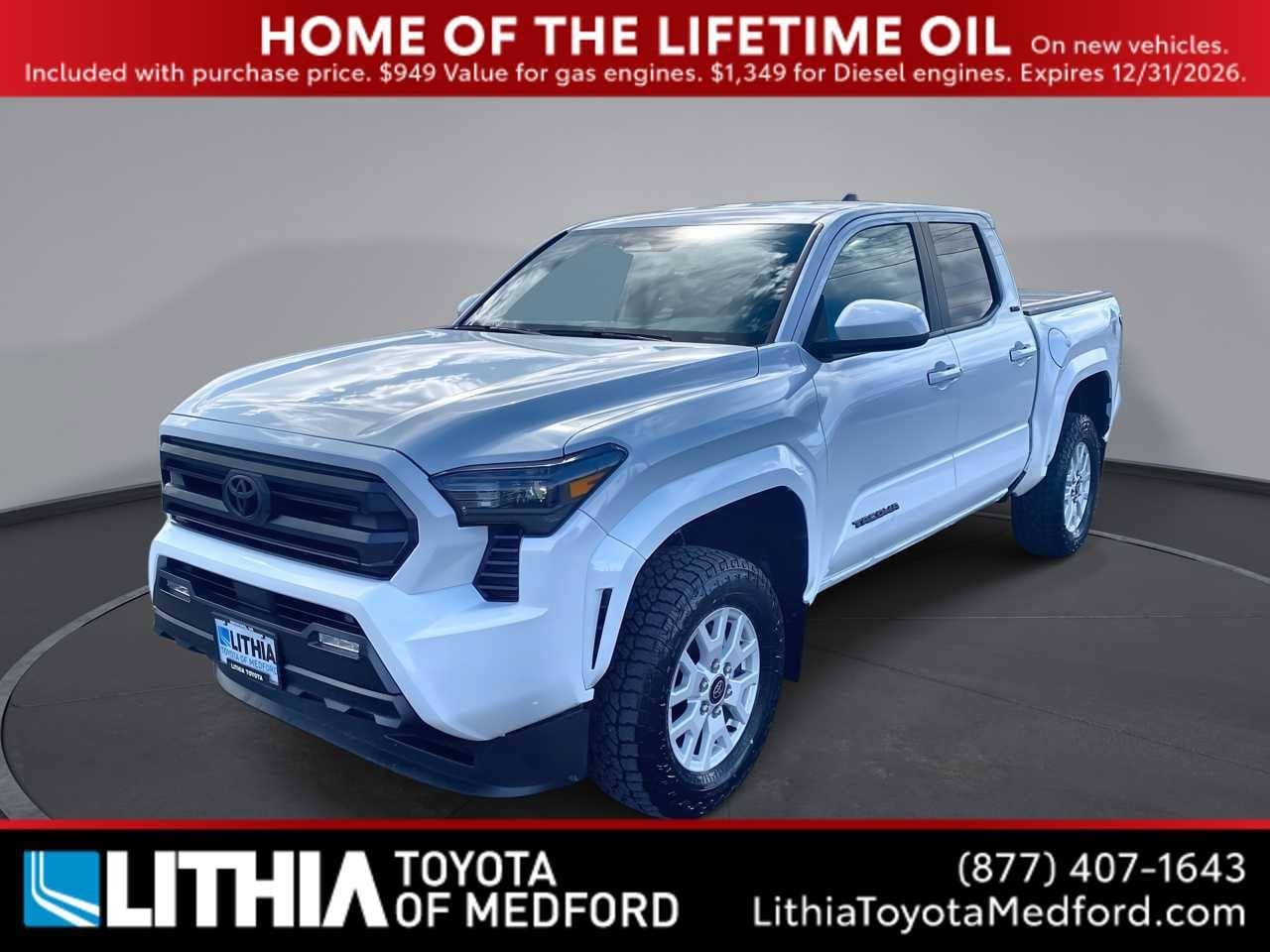 Certified 2024 Toyota Tacoma SR5 AWD/4WD image 1