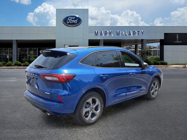 Used 2023 Ford Escape ST-Line w/ Tech Pack #1 AWD/4WD image 5