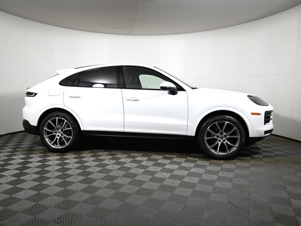 Used 2026 Porsche Cayenne Coupe AWD/4WD image 8