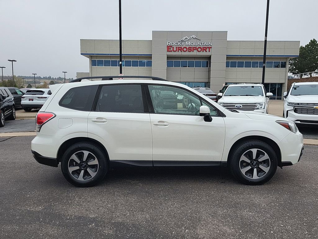 Used 2018 Subaru Forester 2.5i Premium AWD/4WD image 3