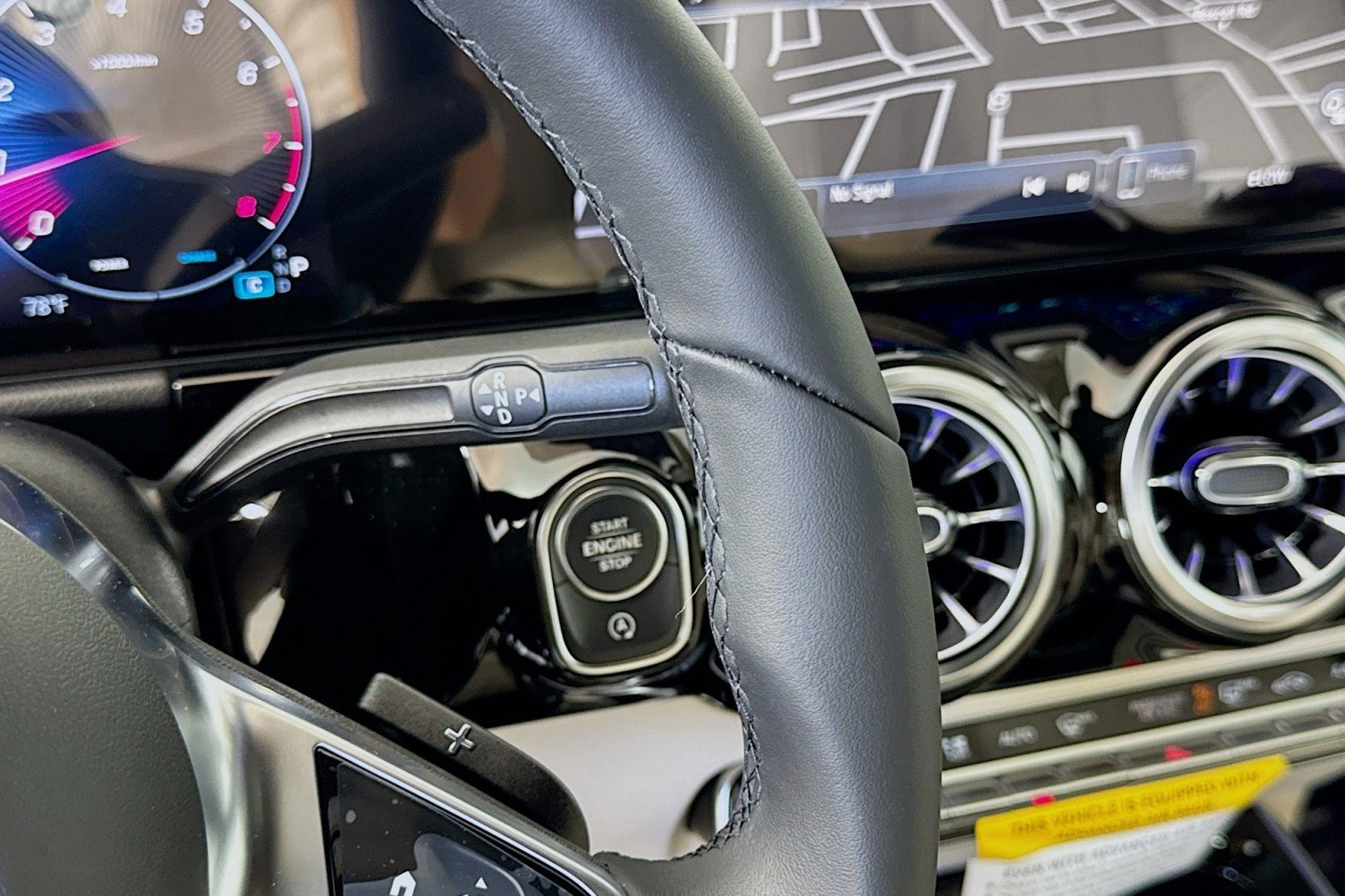 New 2025 Mercedes-Benz GLA 250 image 15