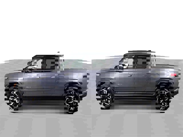 Used 2022 Rivian R1T Adventure image 5
