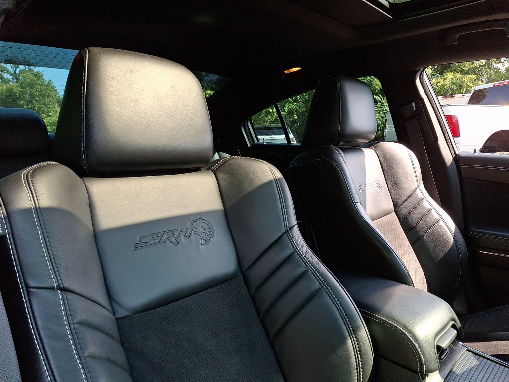 Used 2022 Dodge Charger SRT Hellcat w/ Alcantara Interior Package RWD image 12