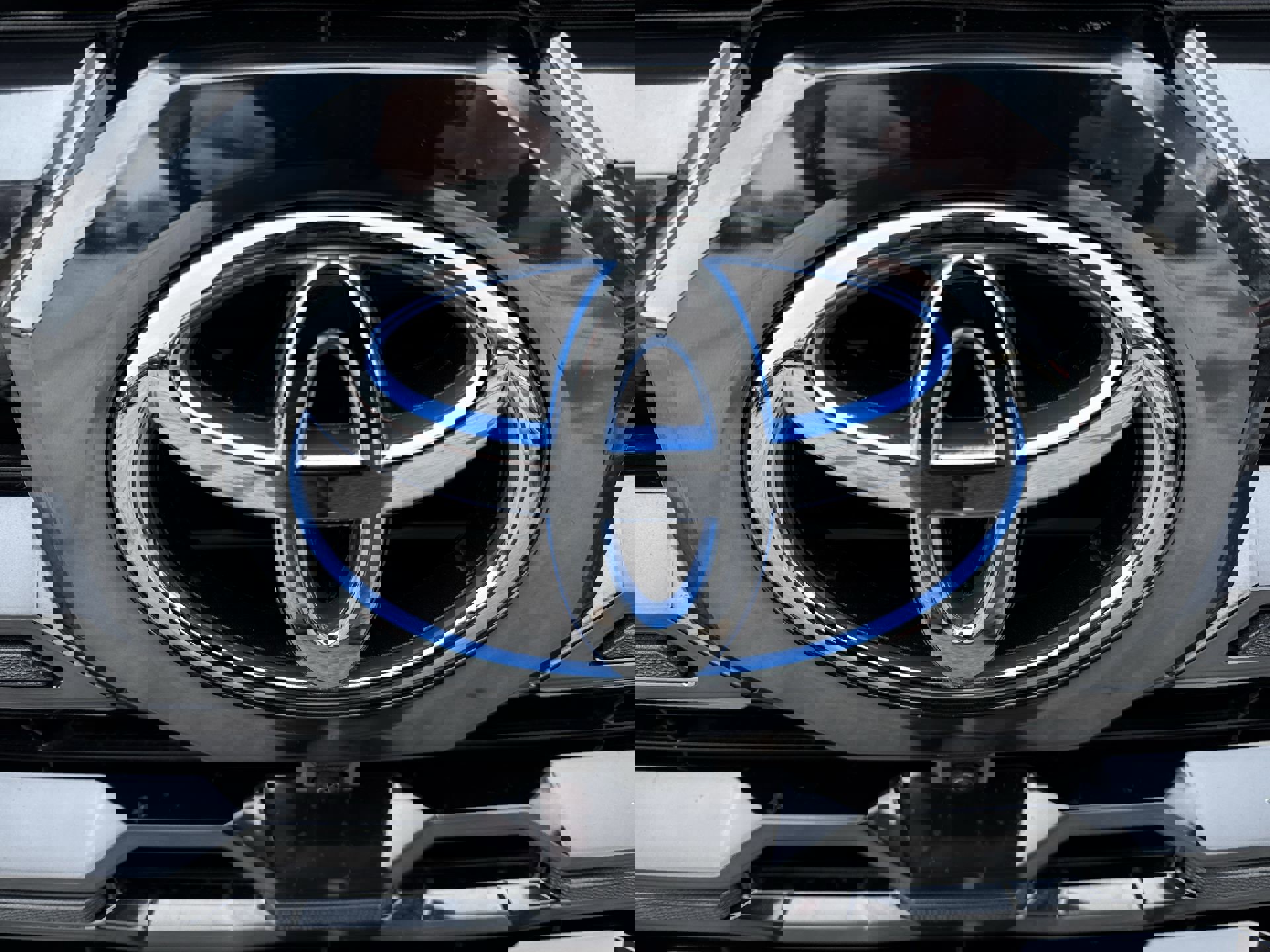 Used 2024 Toyota Tundra Platinum image 31