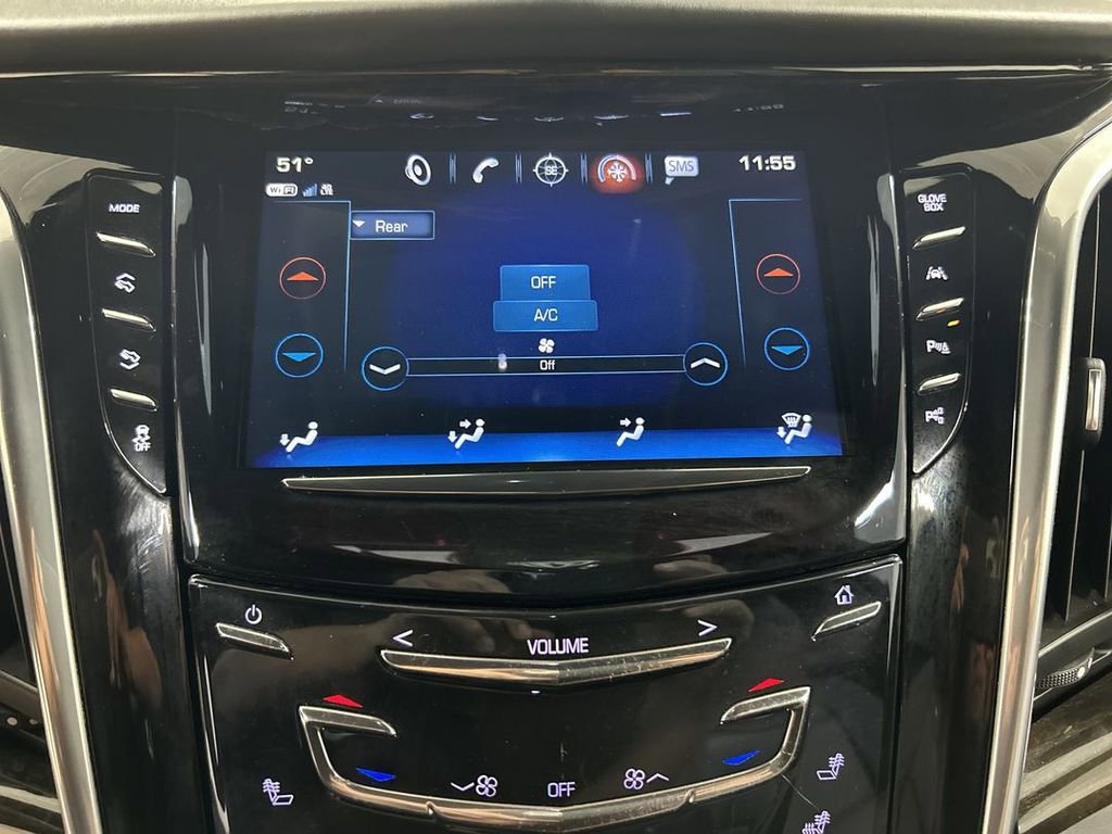 Used 2020 Cadillac Escalade Platinum AWD/4WD image 13