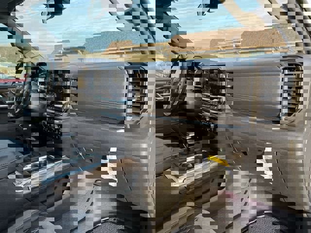 Used 2024 Chevrolet Silverado 1500 RST w/ All Star Edition Plus image 30