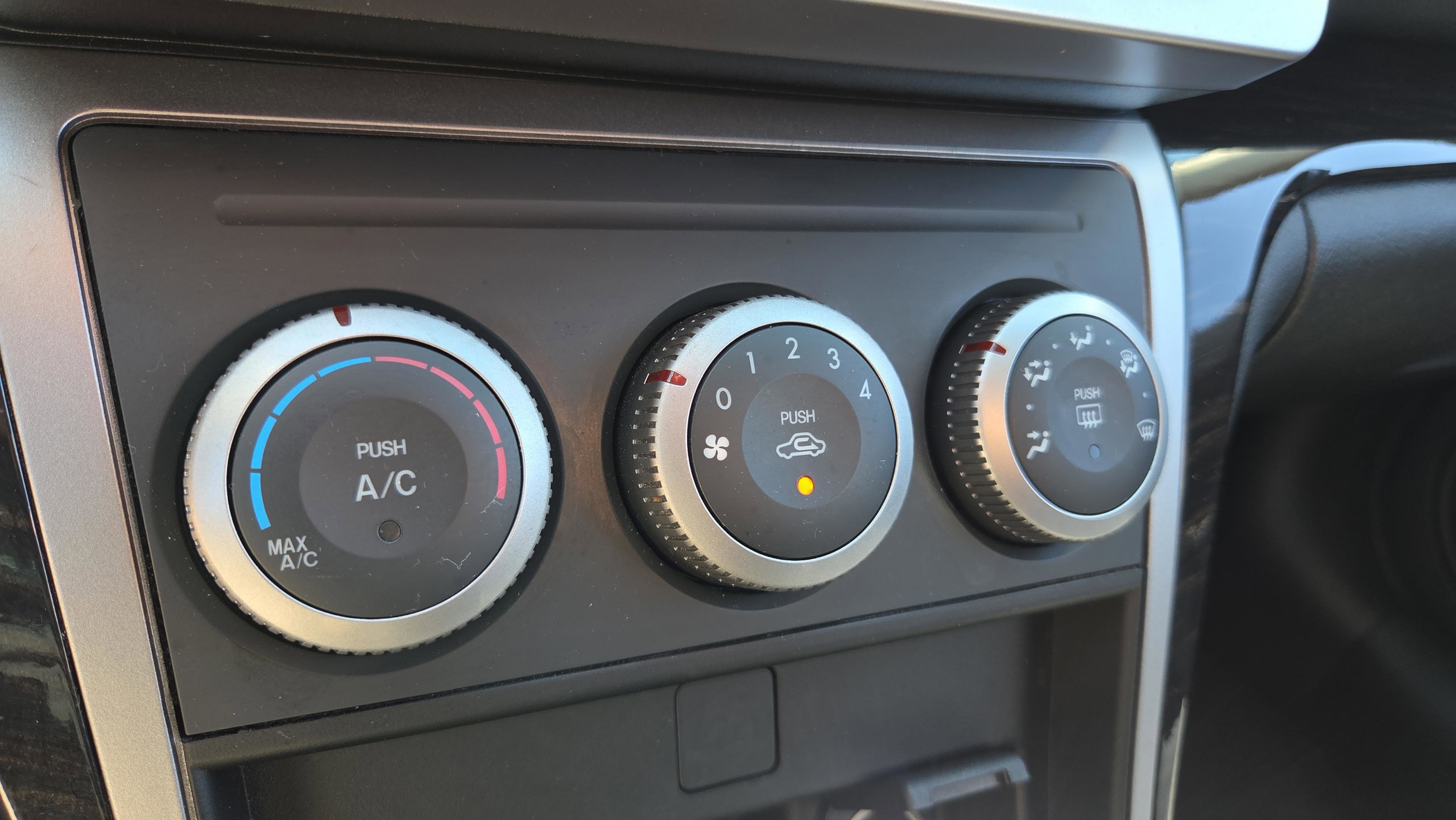 Used 2011 MAZDA MAZDA6 i Touring image 25