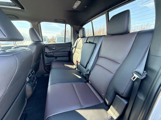 Certified 2026 Honda Ridgeline Black Edition image 19