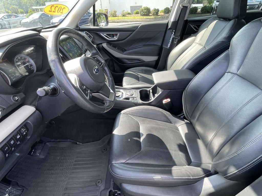 Used 2022 Subaru Forester Limited AWD/4WD image 18