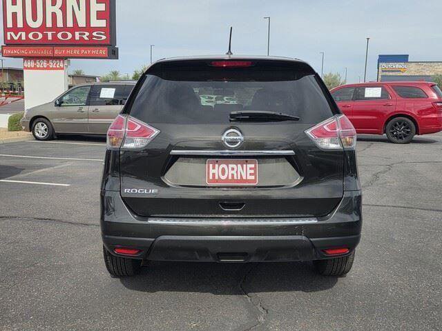 Used 2016 Nissan Rogue S w/ S Family Package FWD image 7