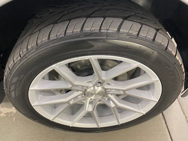 New 2025 Ford F150 XLT w/ Equipment Group 302A MID image 5