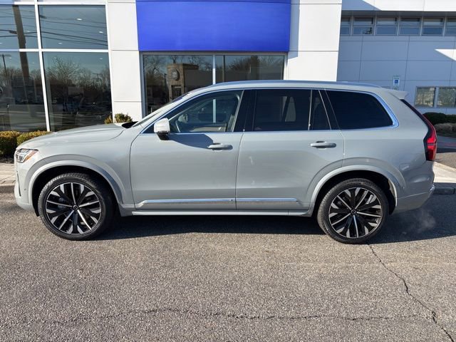 Used 2025 Volvo XC90 B6 Plus AWD/4WD image 2