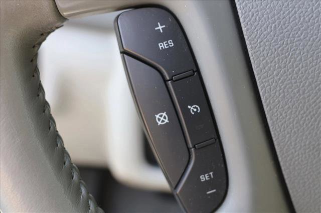 Used 2011 Buick Enclave CXL image 14