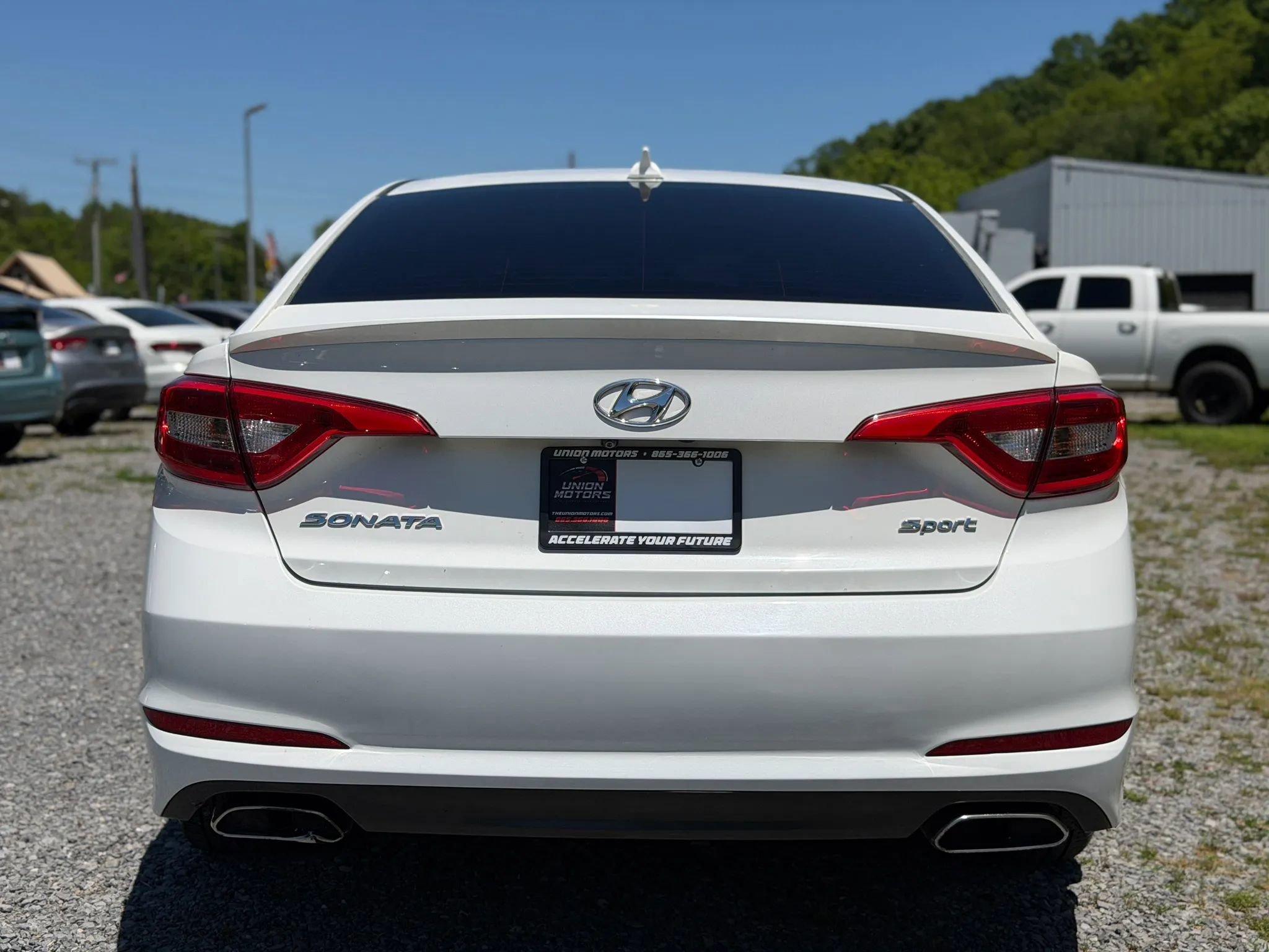 Used 2017 Hyundai Sonata Sport w/ Value Edition Package 02 FWD image 12