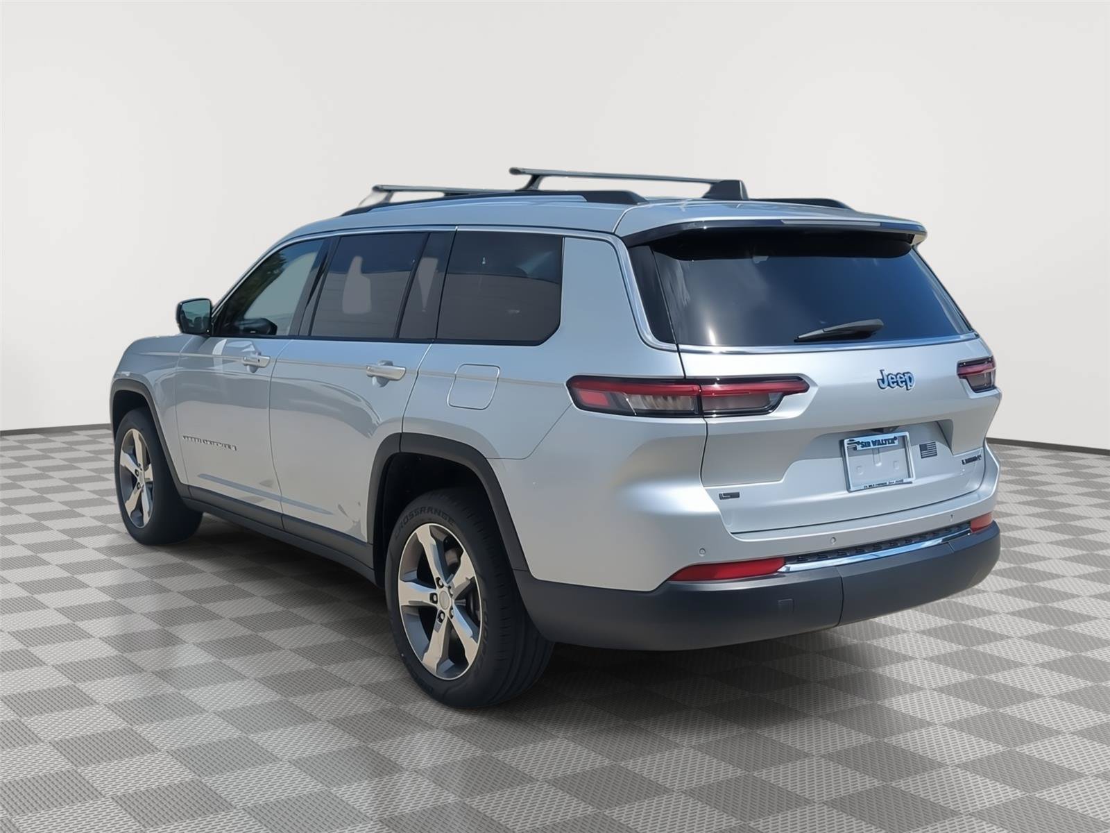 Used 2021 Jeep Grand Cherokee L Limited RWD image 9