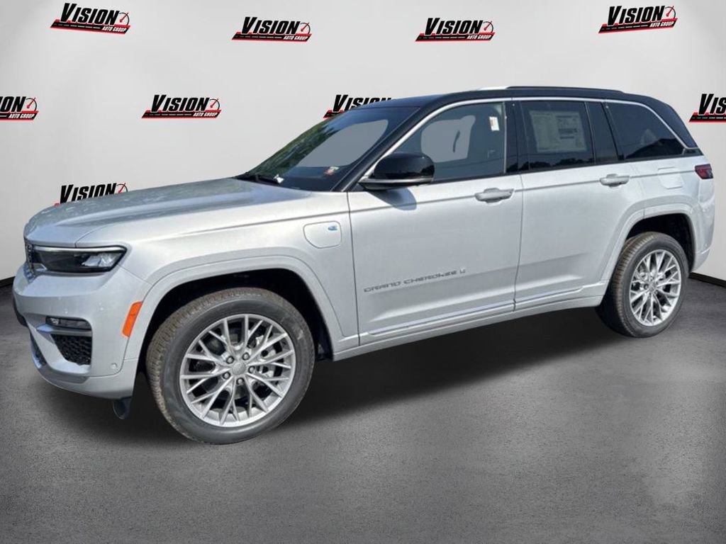 Used 2023 Jeep Grand Cherokee Summit image 1
