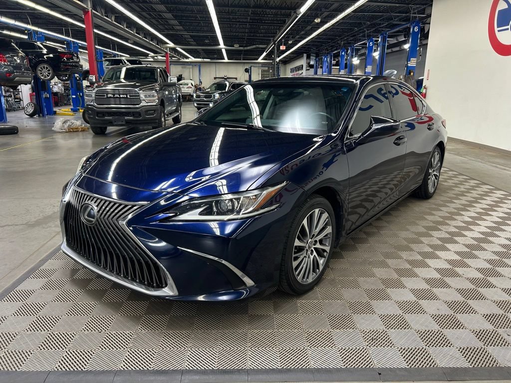 Used 2019 Lexus ES 350 w/ Premium Package FWD image 7