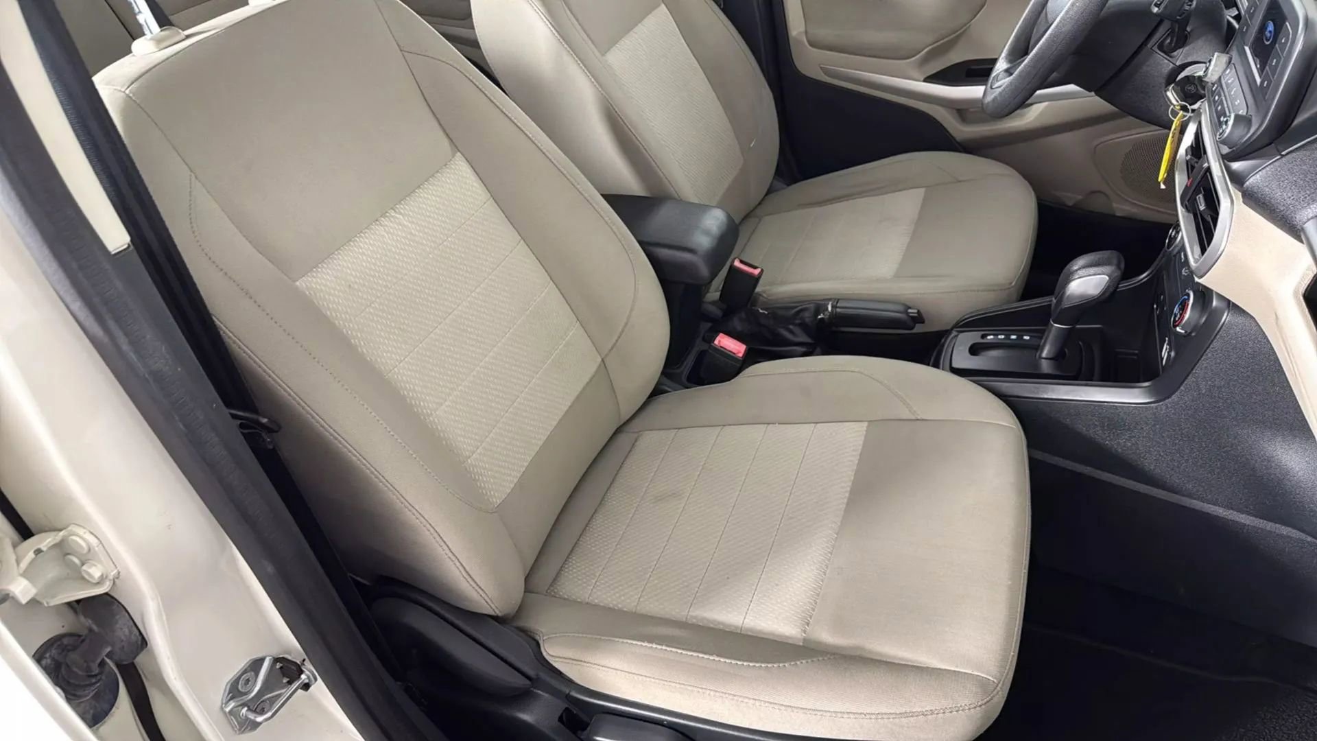 Used 2018 Ford EcoSport S FWD image 28