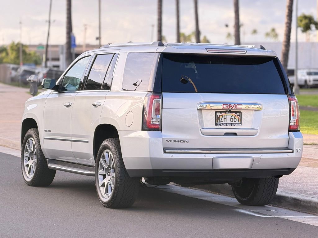 Used 2017 GMC Yukon Denali w/ Open Road Package image 2