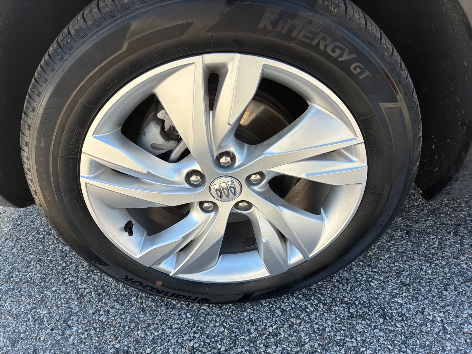 Used 2025 Buick Encore GX Preferred image 24