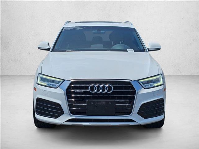 Used 2018 Audi Q3 2.0T Premium Plus w/ Premium Plus Package AWD/4WD image 2