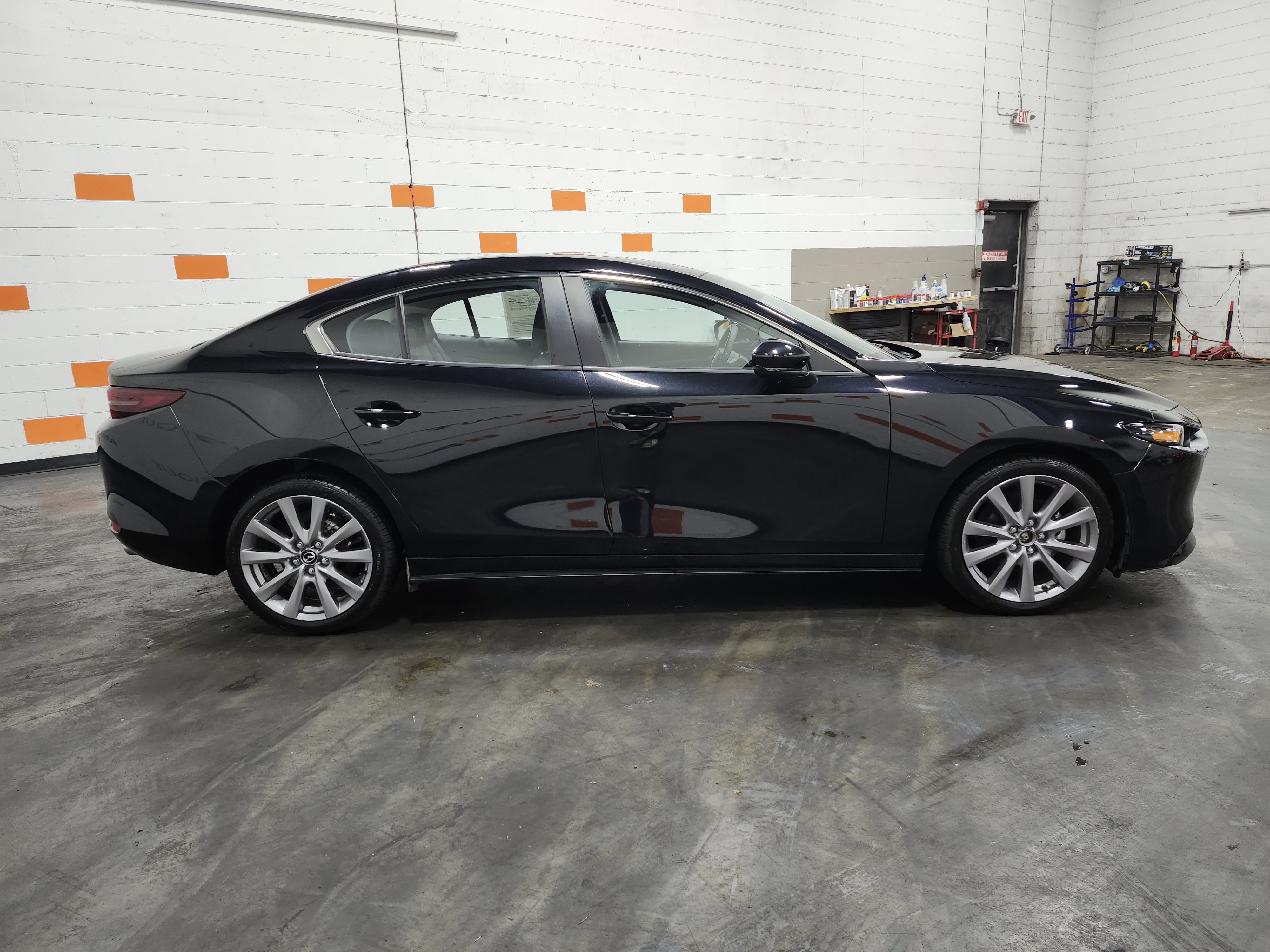 Used 2021 MAZDA MAZDA3 s FWD image 19