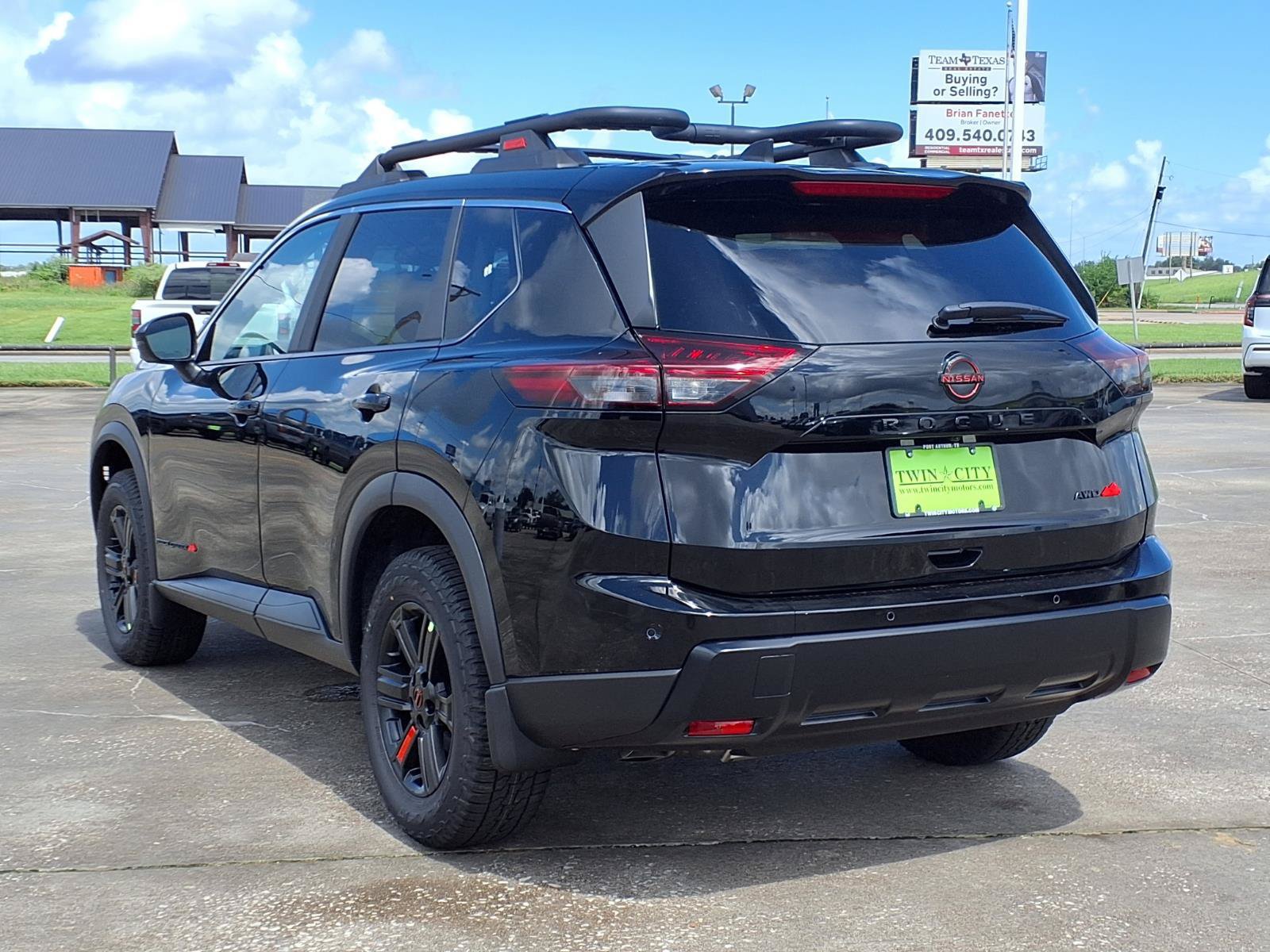 New 2026 Nissan Rogue SV w/ Rock Creek Premium Package AWD/4WD image 2
