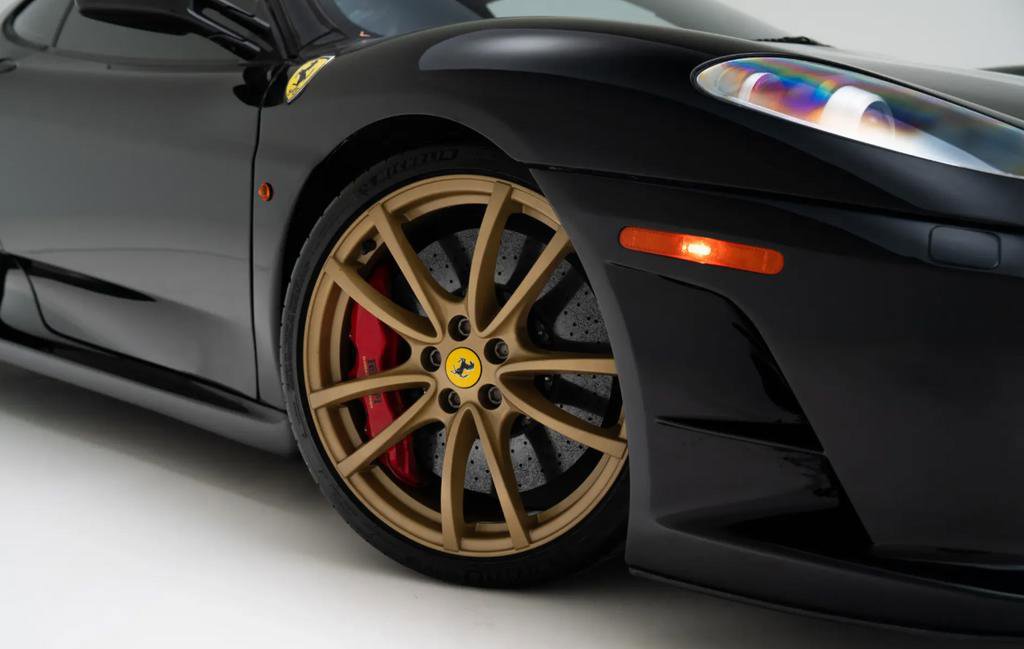 Used 2009 Ferrari F430 Scuderia image 9