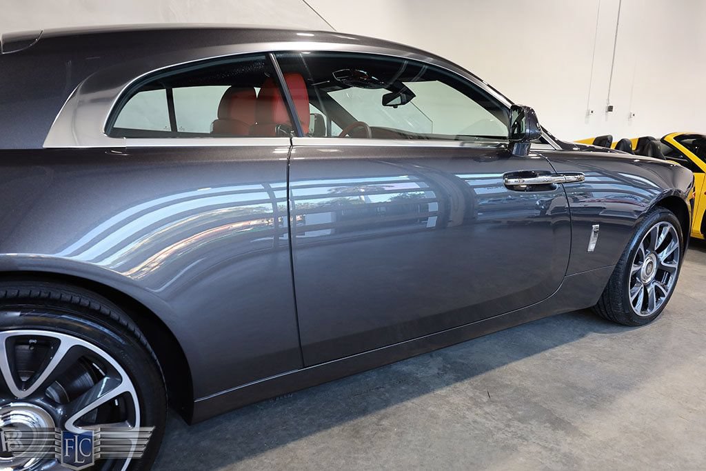 Used 2019 Rolls-Royce Wraith RWD image 12