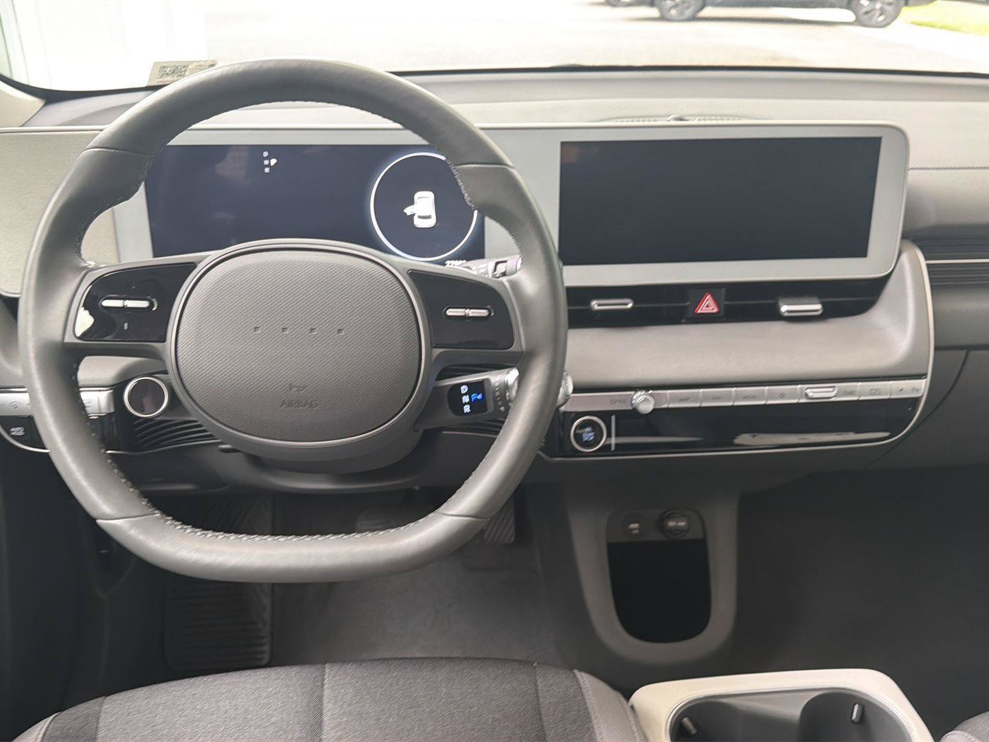 Used 2024 Hyundai Ioniq 5 SEL RWD image 16