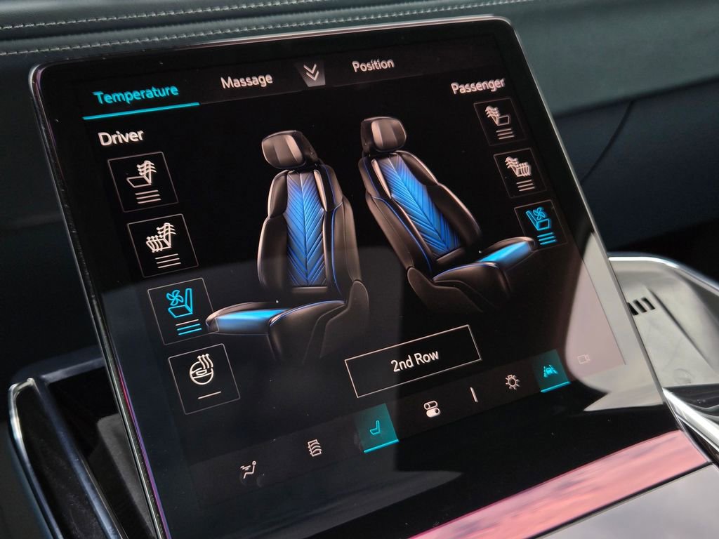 Certified 2025 Cadillac Escalade IQ Luxury 2 w/ LPO, Premium Carpet Package image 22