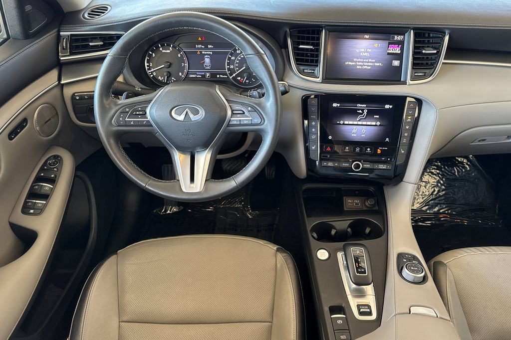 Used 2023 INFINITI QX50 Luxe AWD/4WD image 13