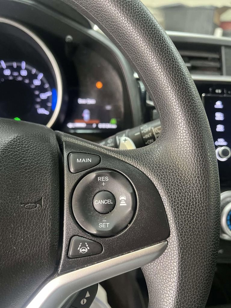 Used 2020 Honda Fit EX image 22