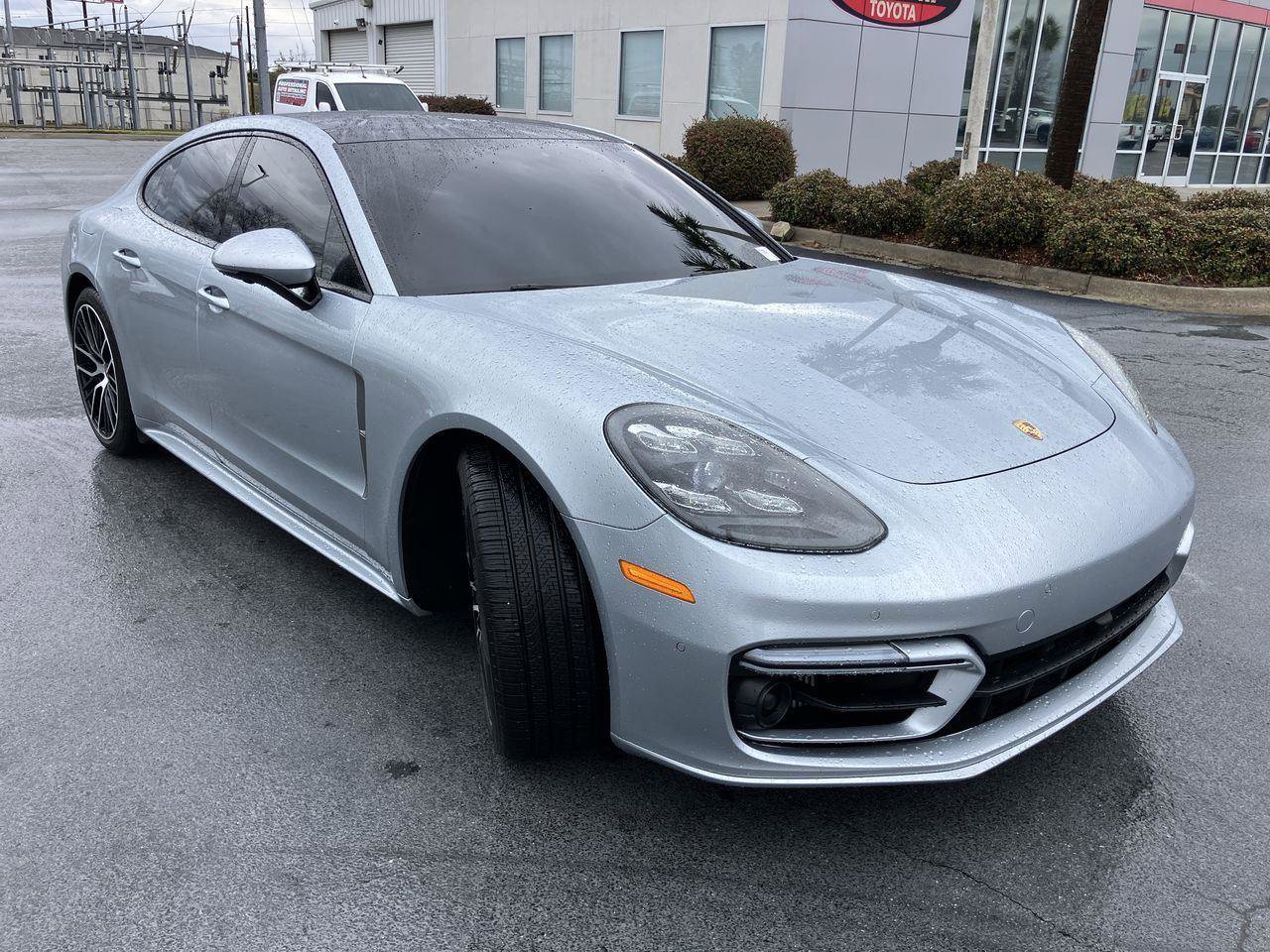 Used 2023 Porsche Panamera Platinum Edition w/ Sportdesign Package image 7