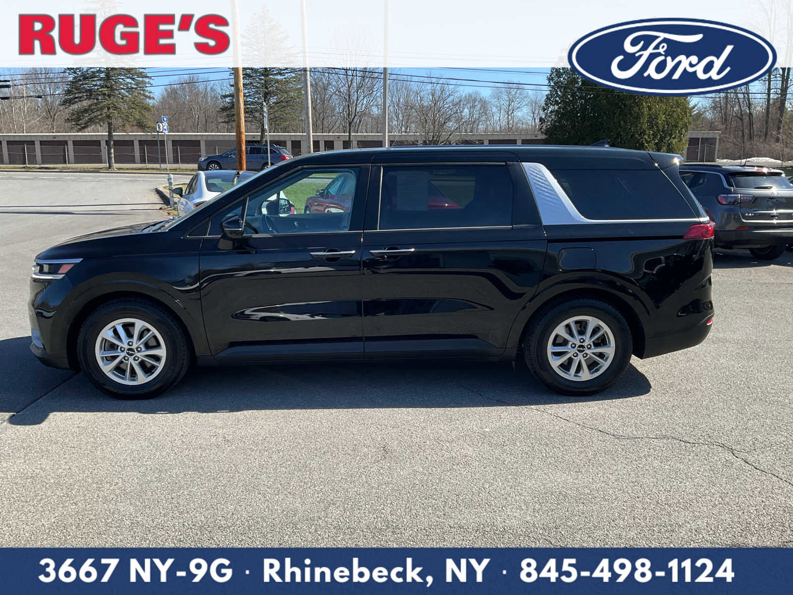 Used 2022 Kia Carnival LX image 7