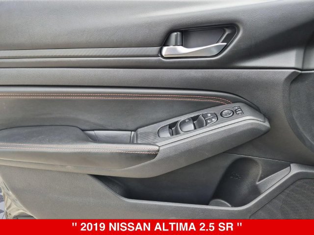 Used 2019 Nissan Altima 2.5 SR w/ SR Premium Package AWD/4WD image 11