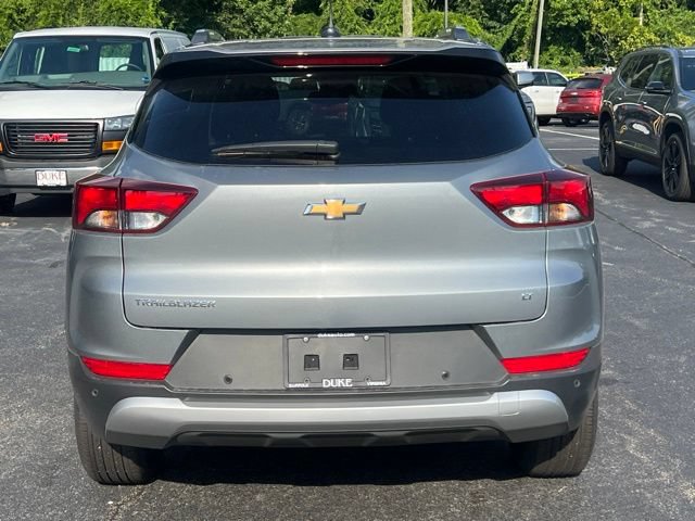 Used 2026 Chevrolet TrailBlazer LT w/ LT Cold Weather Package FWD image 18