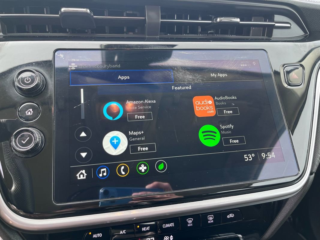 Used 2023 Chevrolet Bolt EUV LT image 31