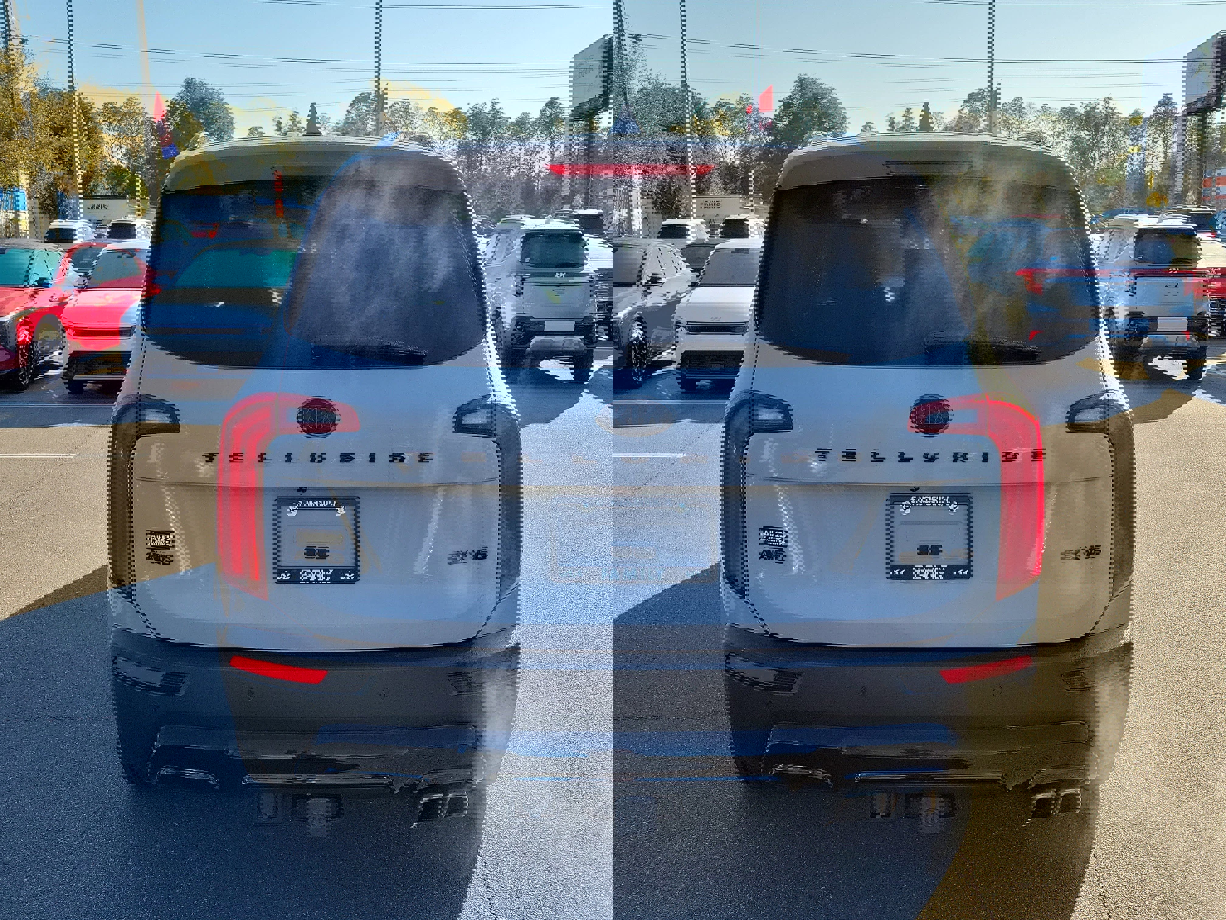 Used 2021 Kia Telluride EX w/ EX Premium Package image 5