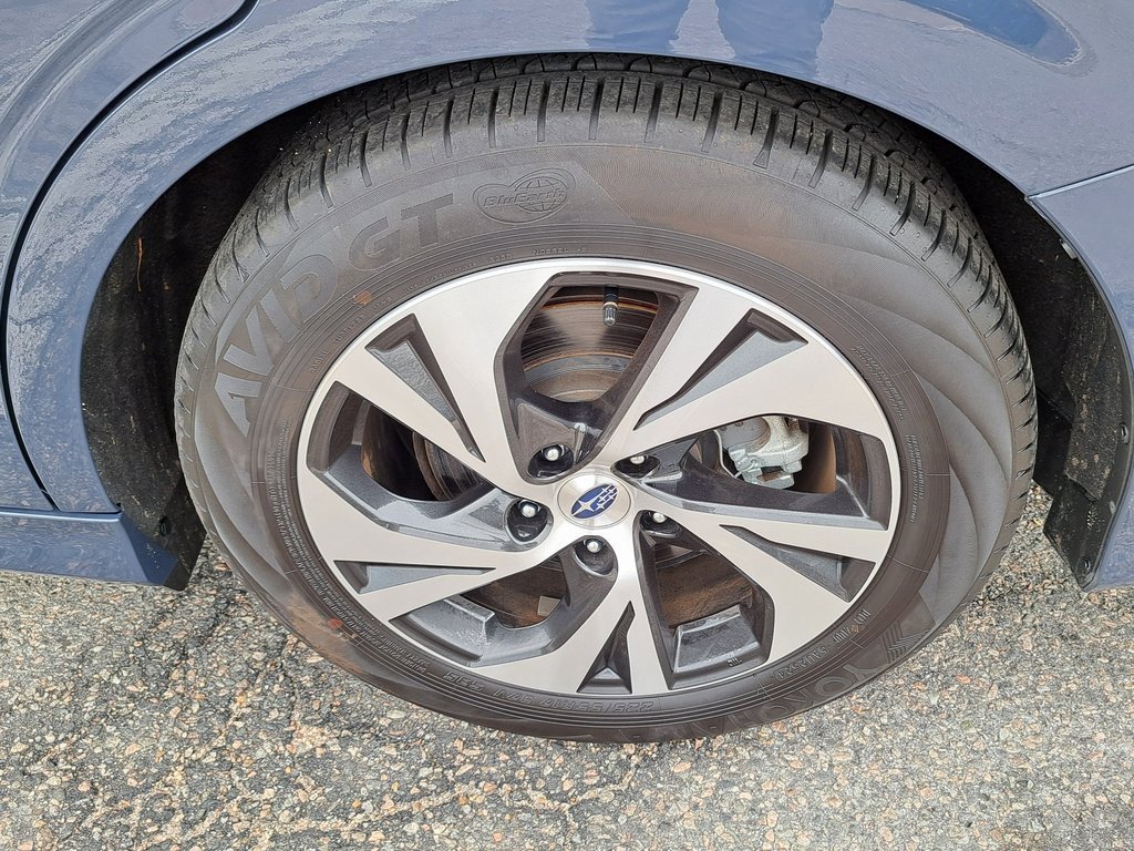 Certified 2025 Subaru Legacy Premium image 30