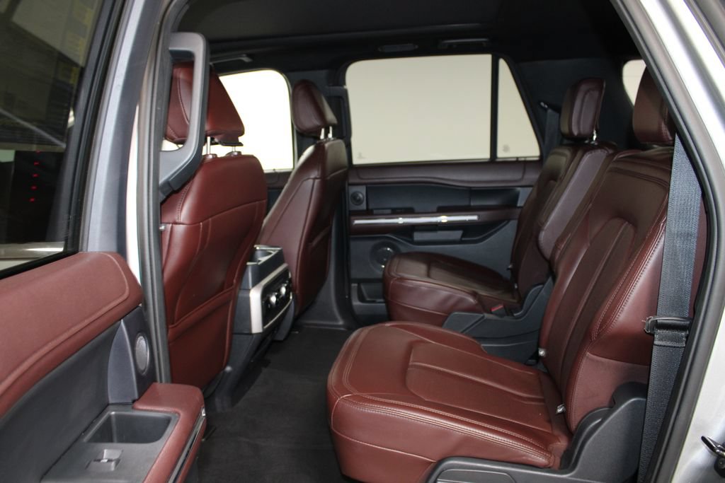 Used 2024 Ford Expedition Max Limited AWD/4WD image 25