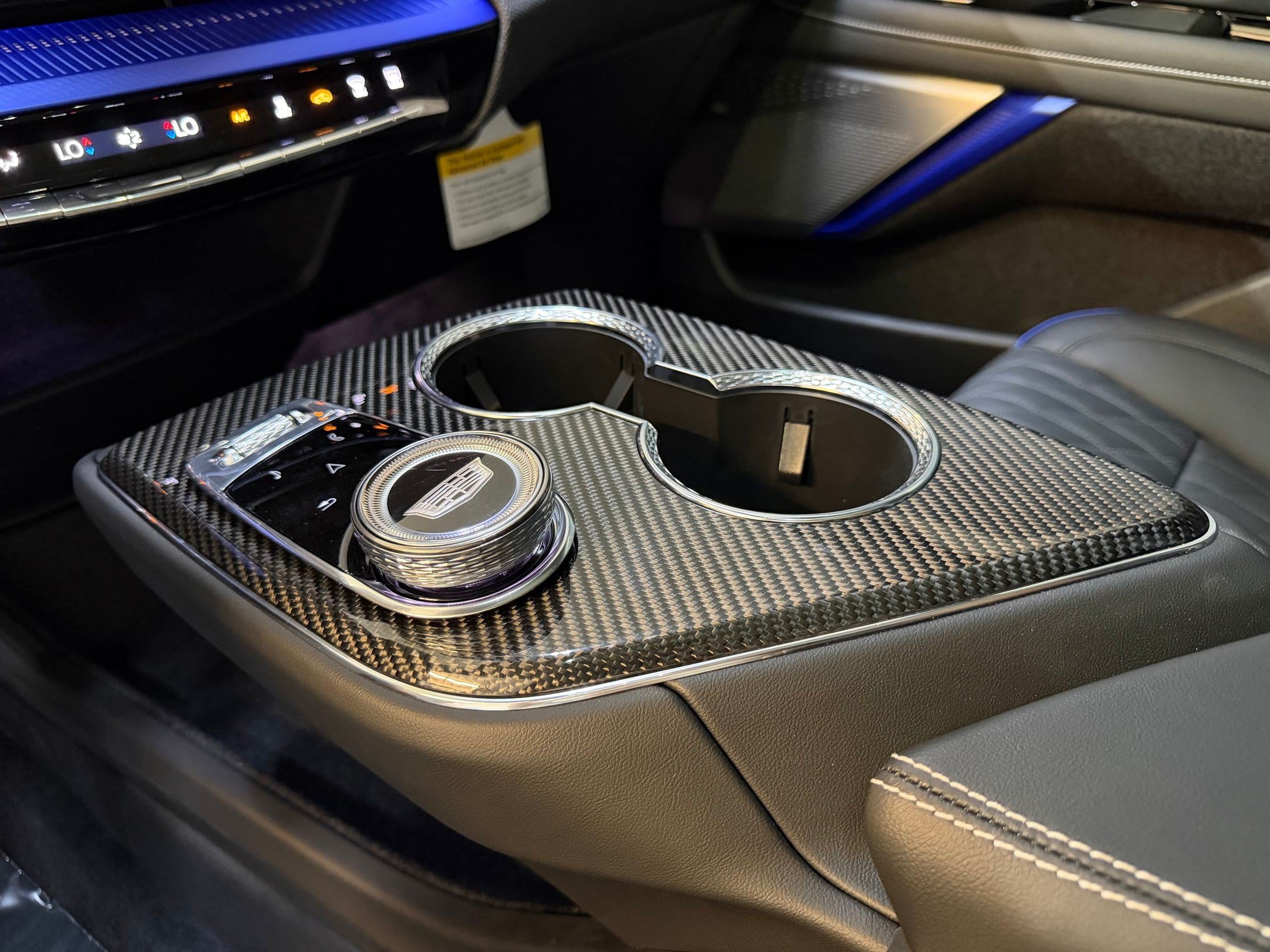 New 2026 Cadillac Optiq V AWD/4WD image 40
