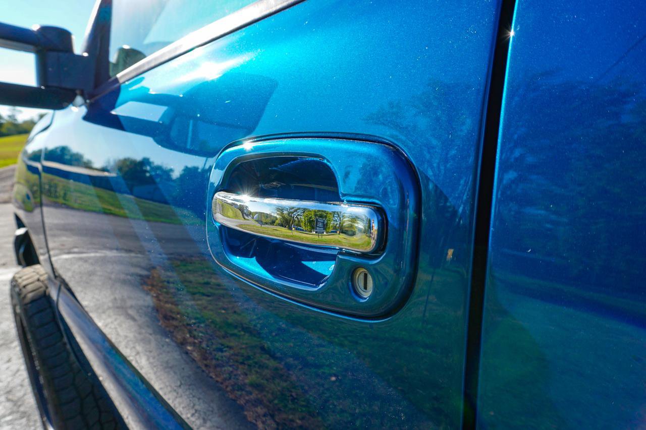 Used 2004 Chevrolet Silverado 2500 LS w/ Snow Plow Prep Package image 32
