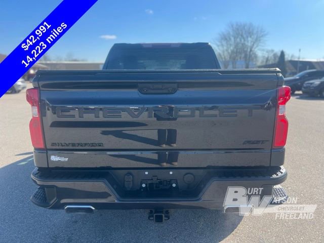 Used 2023 Chevrolet Silverado 1500 RST image 5