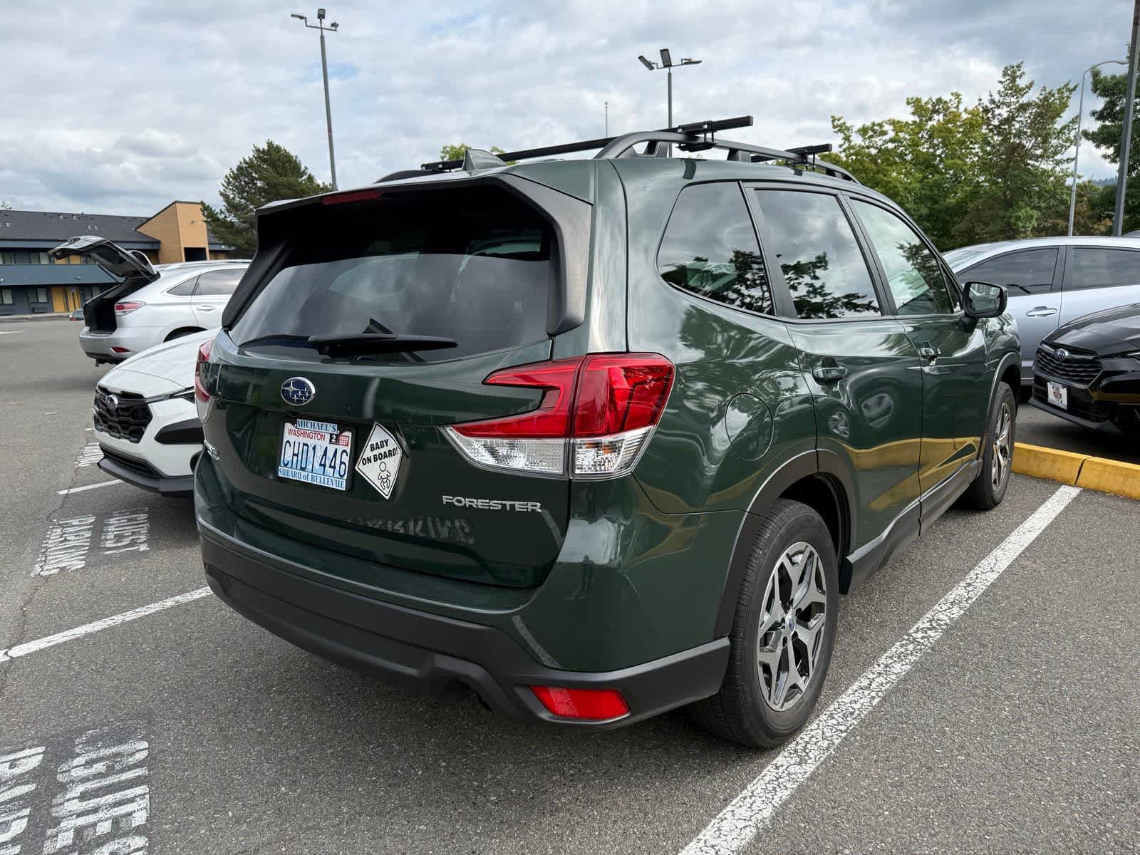 Certified 2023 Subaru Forester Premium AWD/4WD image 3