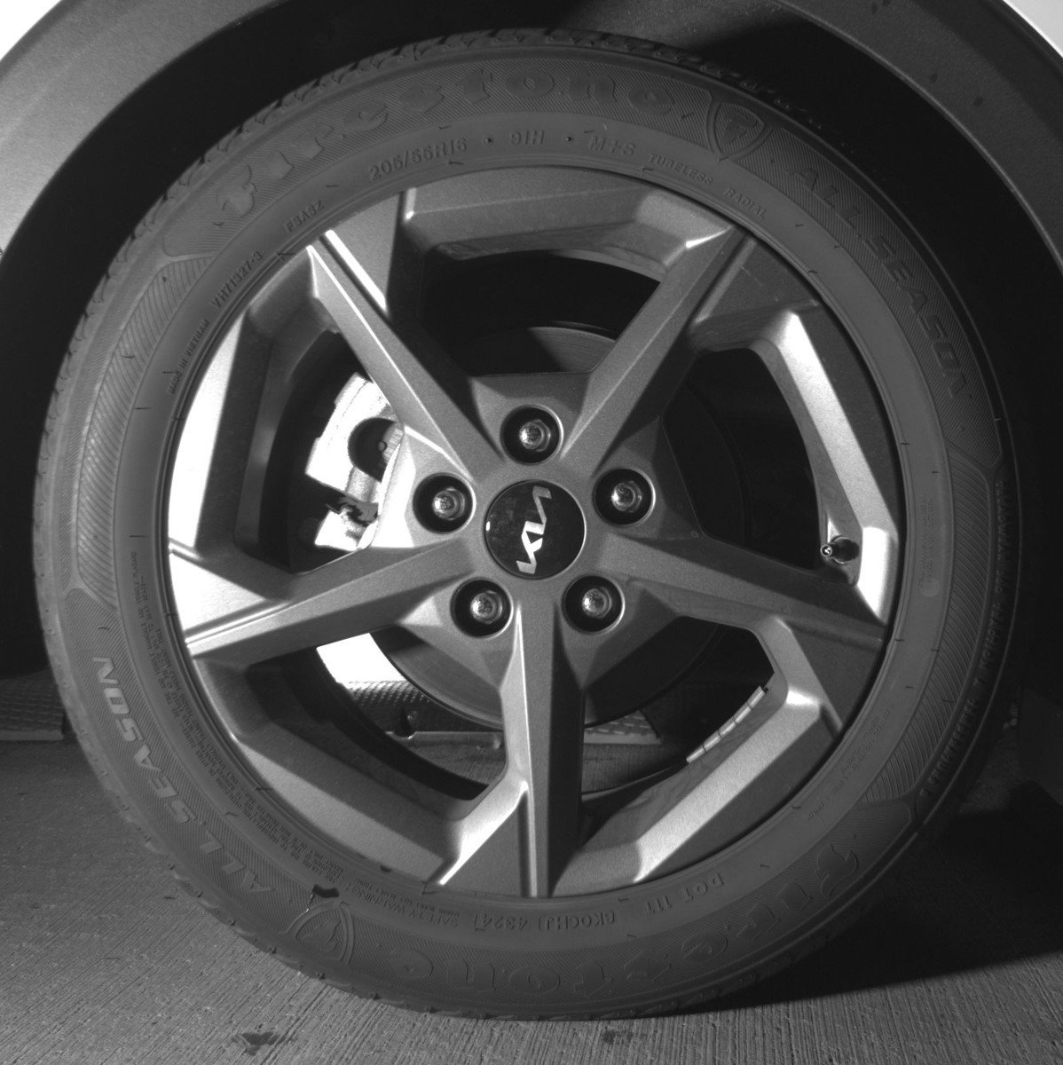 Used 2025 Kia K4 LXS image 15