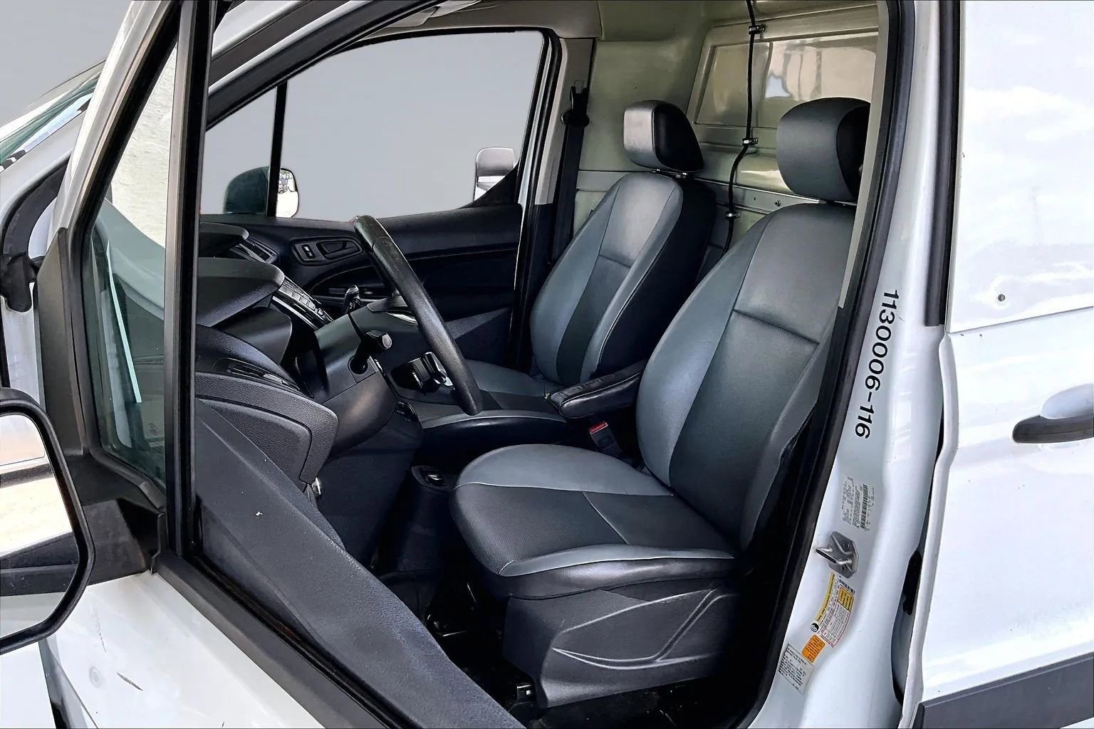 Used 2016 Ford Transit Connect XL FWD image 18
