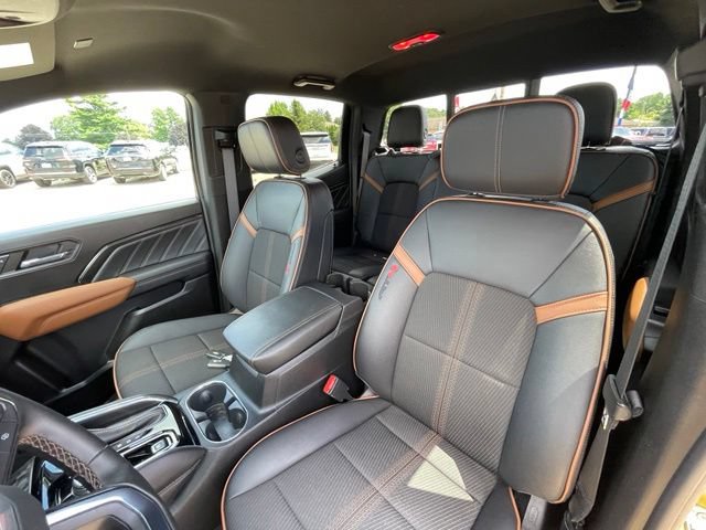 Used 2023 GMC Canyon AT4 w/ Technology Package AWD/4WD image 16