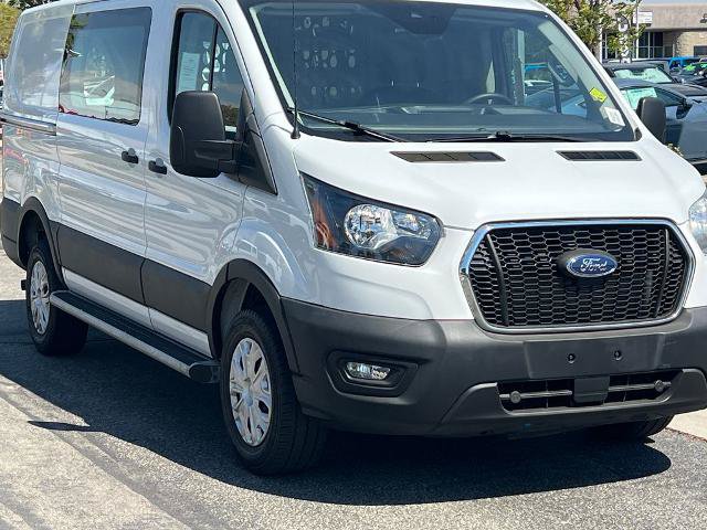 Certified 2025 Ford Transit 250 Low Roof w/ Exterior Upgrade Package RWD image 11